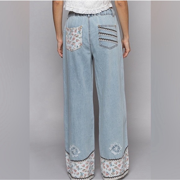 POL Floral Patchwork Embroidered Drawstring Jeans - Picture 2 of 8